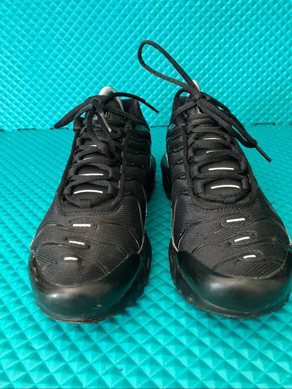 NIKE Air Max TN Triple Black Big Kids Sneakers | 6Y